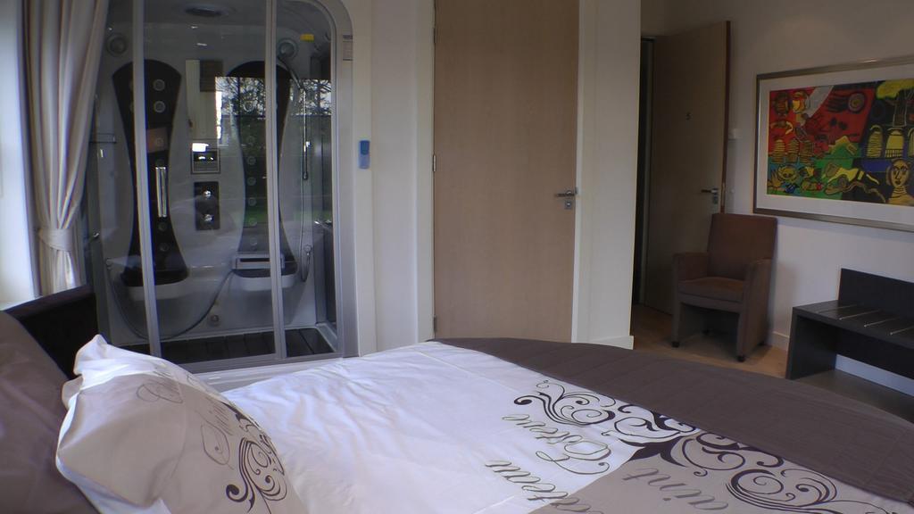 Bed And Breakfast Hoeve Chapeau Katwoude Camera foto