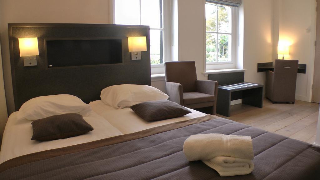 Bed And Breakfast Hoeve Chapeau Katwoude Camera foto