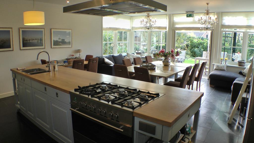 Bed And Breakfast Hoeve Chapeau Katwoude Esterno foto