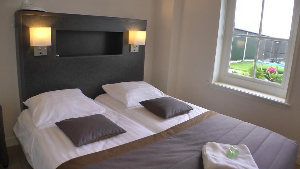 Bed And Breakfast Hoeve Chapeau Katwoude Camera foto